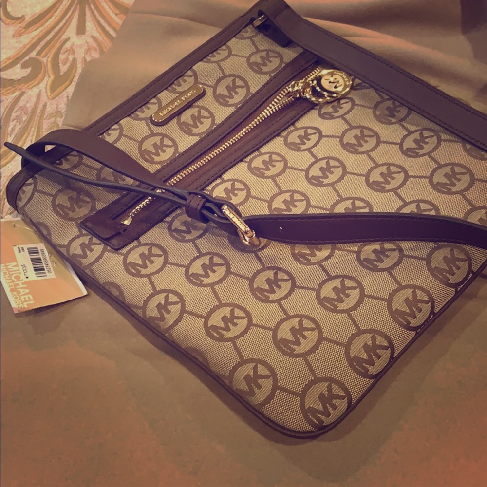 Michael Kors Cross Body Bag